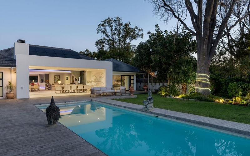 8 Bedroom Property for Sale in Somerset West Western Cape